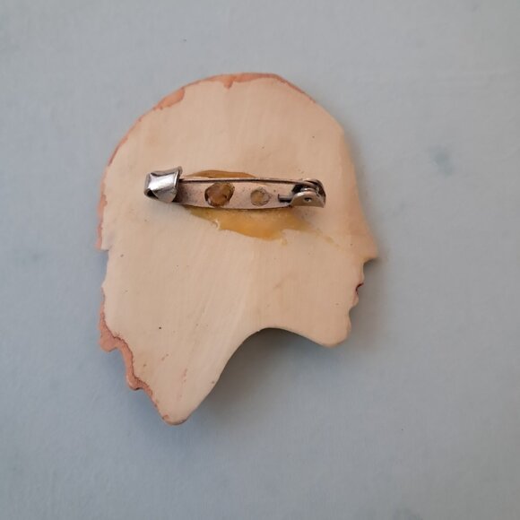 Pin - Picture 2 of 2